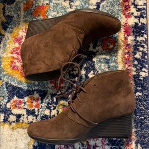Clark’s suede lace up wedge heel ankle booties